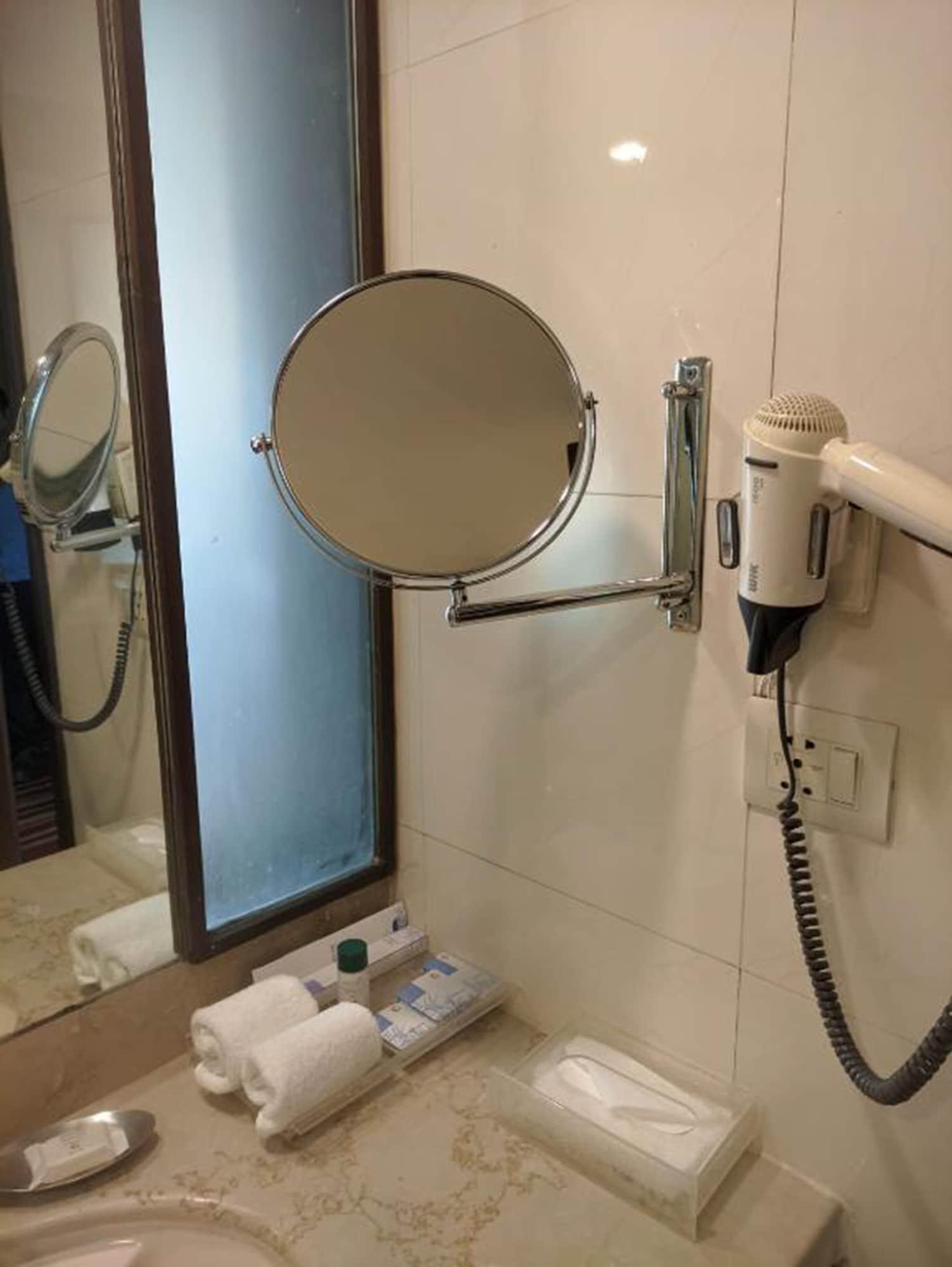 Fortune Select Global - Member ITC Hotel Group Gurgaon Exterior foto