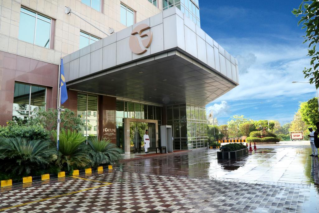 Fortune Select Global - Member ITC Hotel Group Gurgaon Exterior foto