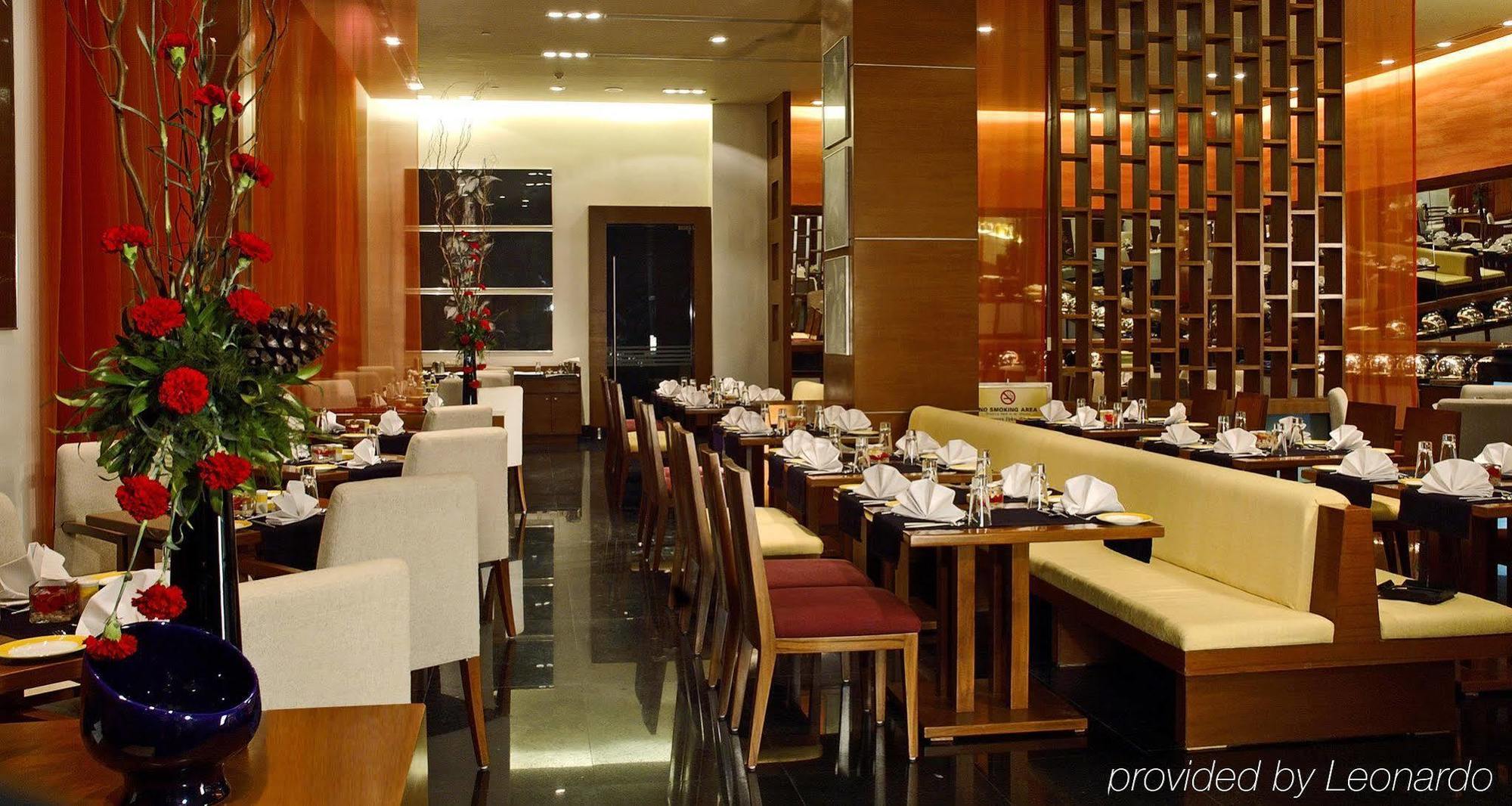 Fortune Select Global - Member ITC Hotel Group Gurgaon Restaurant foto