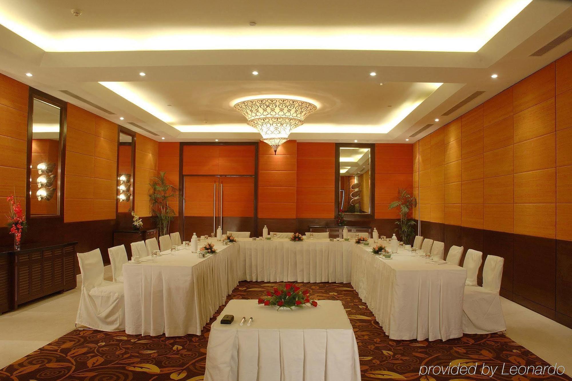 Fortune Select Global - Member ITC Hotel Group Gurgaon Restaurant foto