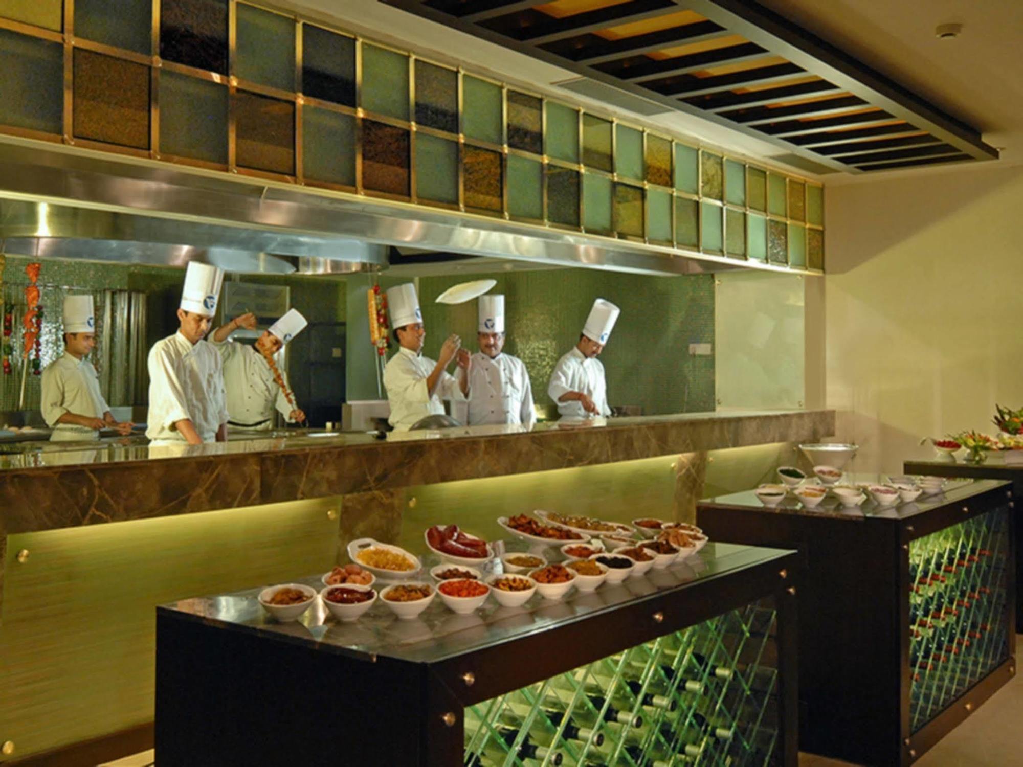 Fortune Select Global - Member ITC Hotel Group Gurgaon Exterior foto